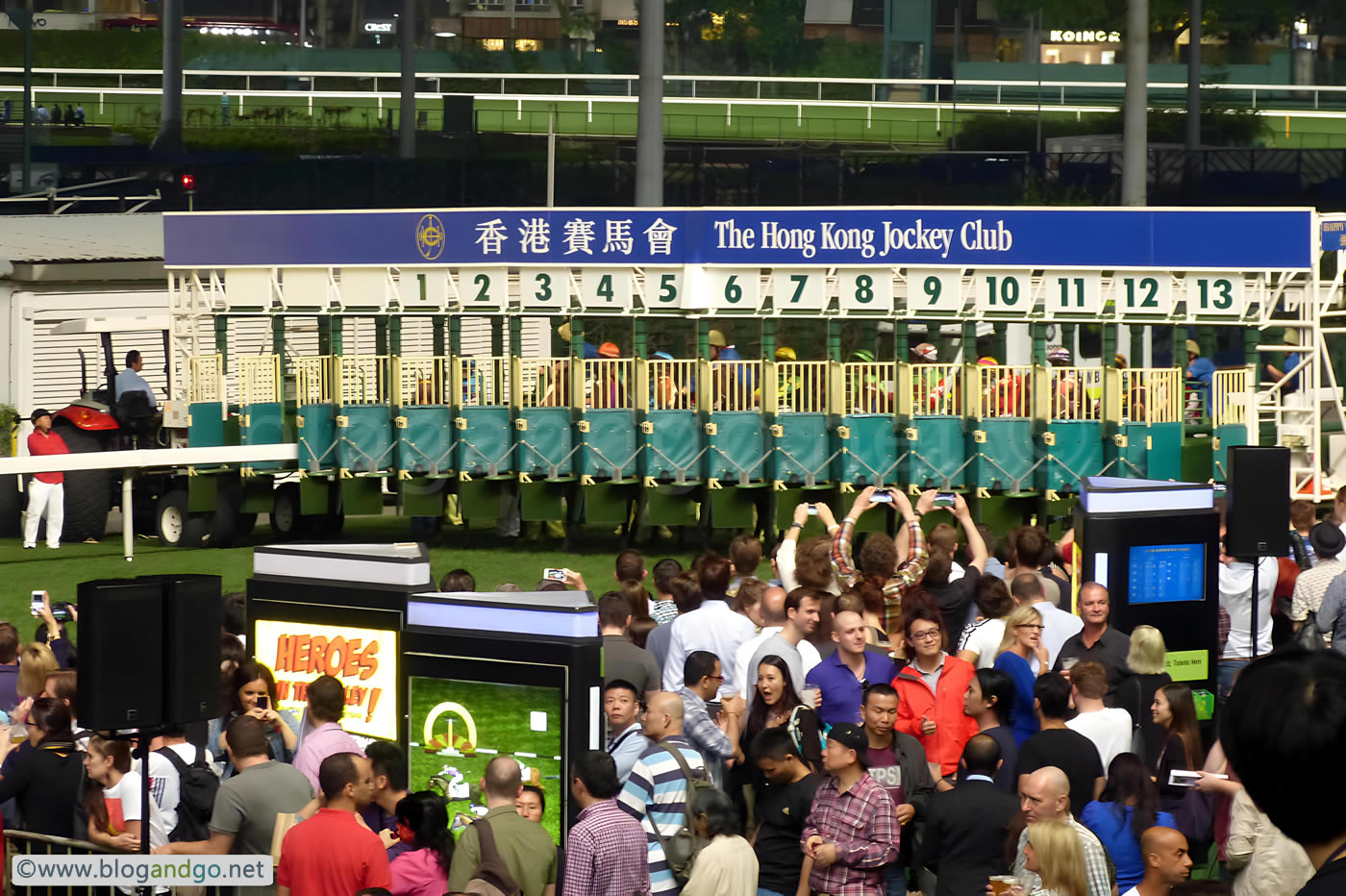 Happy Valley Races Starting Stalls (9 Apr, 2014)